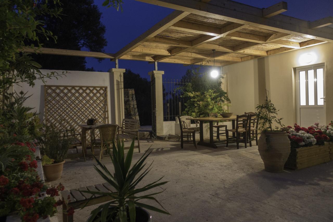 Villa Dio Petres Kroustas Dış mekan fotoğraf